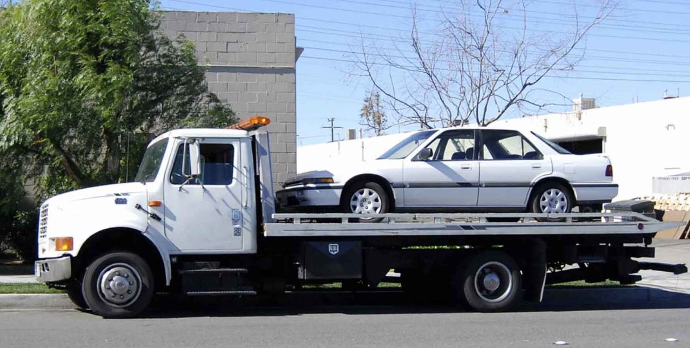 Professional flatbed towing service protecting your vehicle in Hollister, CA